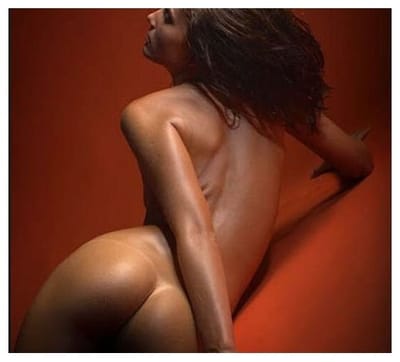 WHY PEOPLE WANTS TO DATE ESCORTS IN JAIPUR | FEELING LONELY IN A BUSY CITY