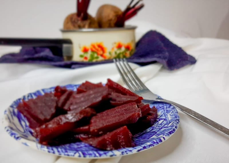 סלט סלק אדום