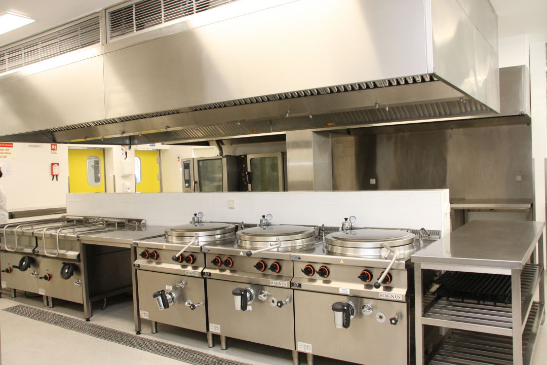 Cozinha Central em Condeixa