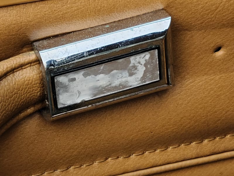 1985 Jeep Grand Wagoneer 