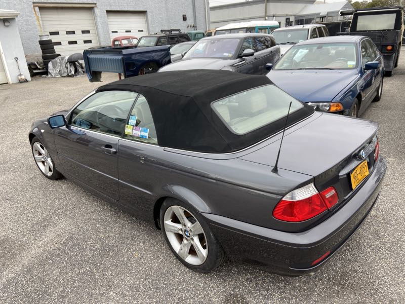 2005 BMW 325CI