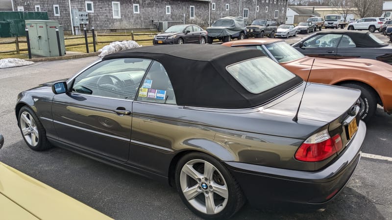 2005 BMW 325CI