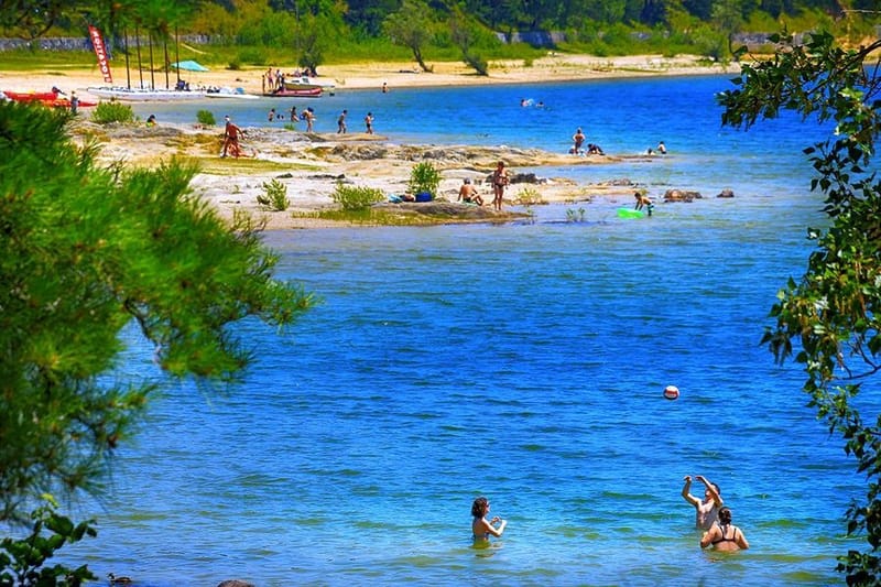 Revel et le Lac de Saint Ferréol