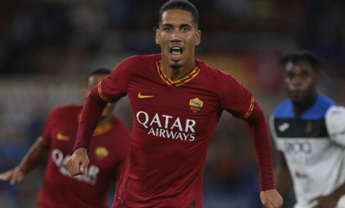 Roma, Smalling torna in extremis: ecco le cifre dell'accordo con lo United.