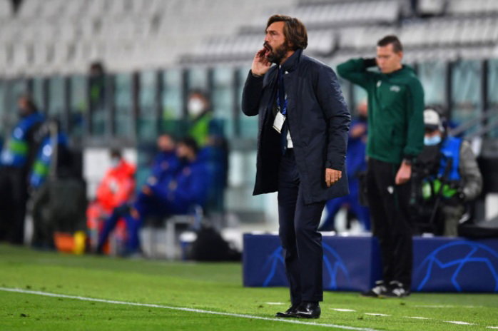 Attento Pirlo, dalla Spagna: rischio esonero dietro l'angolo.