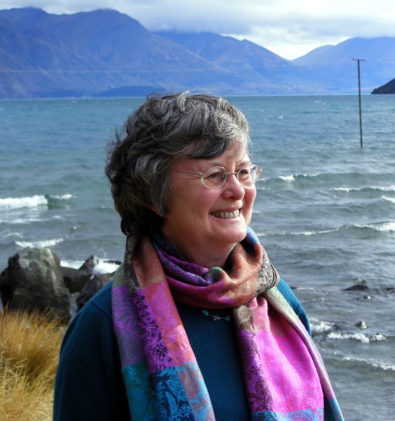 2022: DOROTHY TUCKER