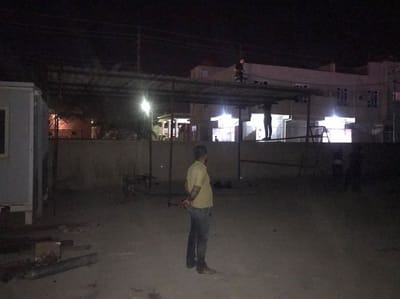 تجهيز ونصب سقيفة كراج قائمقامية قضاء المدينة