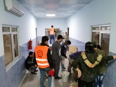 استمرار  ابطال فريق الجهد الطوعي بالمرحلة الثانية : لتهيئة القسم الجراحي والجناح الخاص في مستشفى المدينة العام