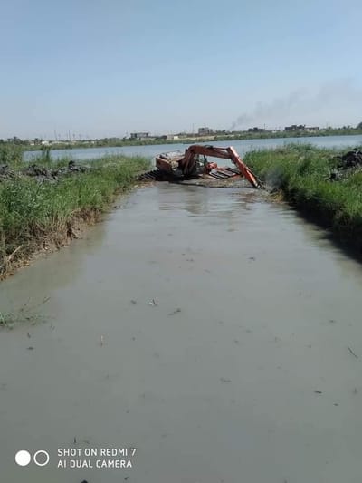 استمرار كري وتطهير محيط محطات ماء الاسالة