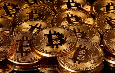 أفضل طرق شراء البيتكوين بالوطن العربي في أربع خطوات