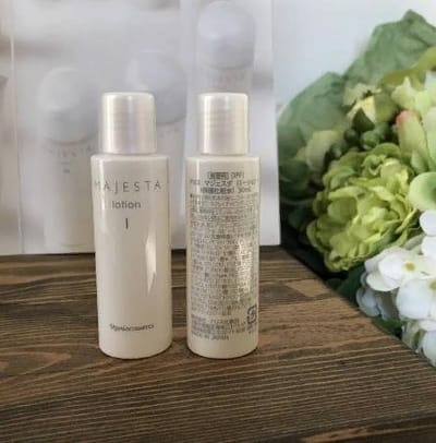 كيفية اختيار لوشن الترطيب للجسم للعناية بالبشرة من متجر ماجستيا