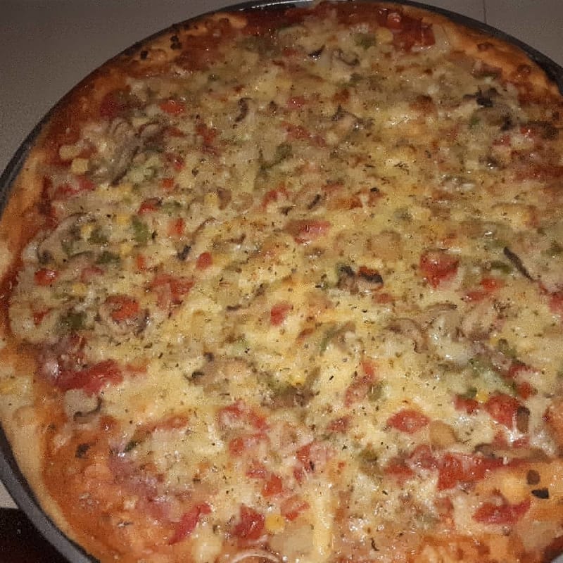 Build your own pizza