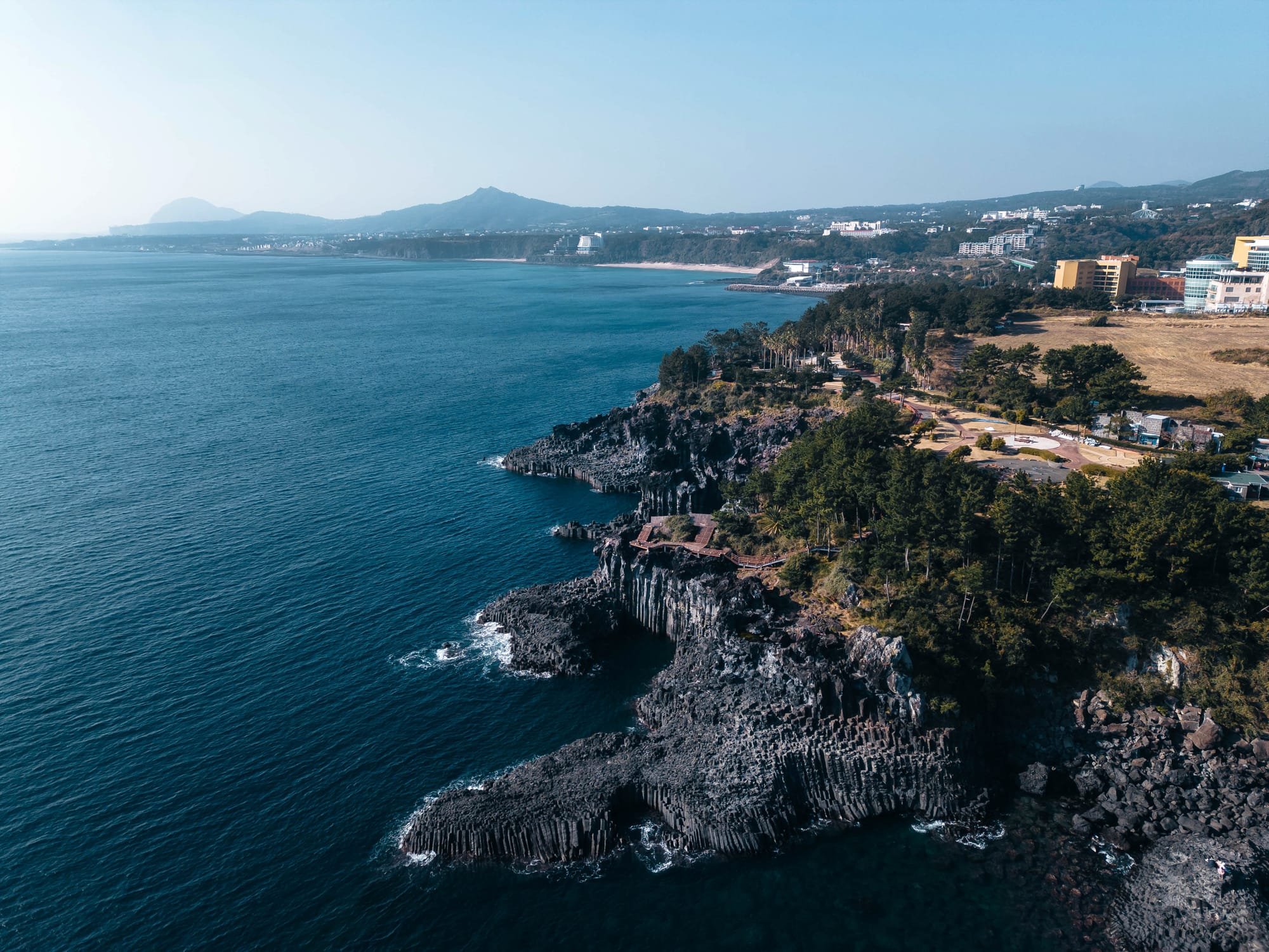 【濟州島景點】大浦海岸柱狀節理帶 대포동지삿개