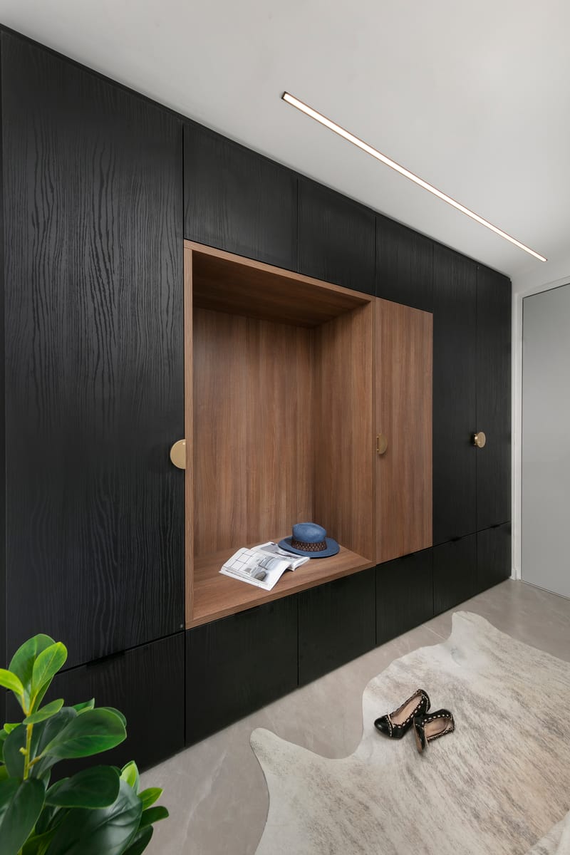 נגרות בהתאמה אשית 