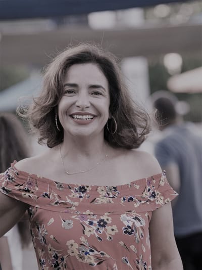 קונפורמיסטית ומגניבה זאת אני