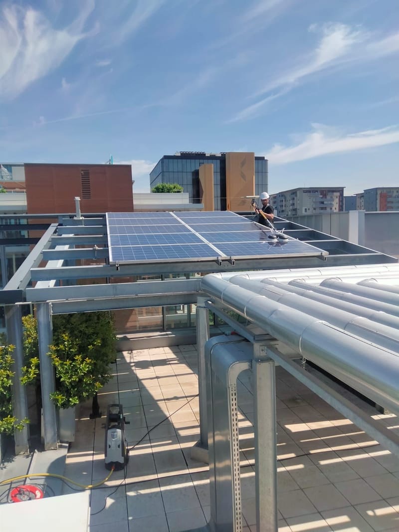 CONDUZIONE E MANUTENZIONE IMPIANTISTICA DELLA SEDE ENGIE ITALIA DI VIA CHIESE, 72 (MI)