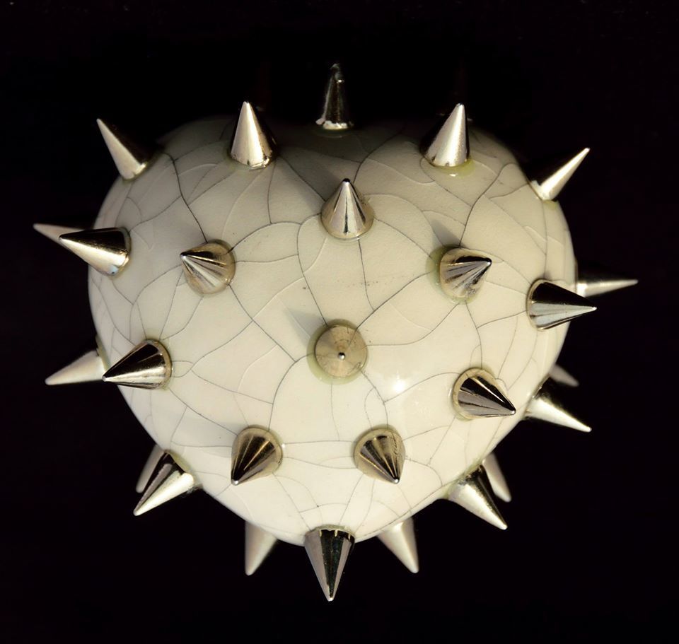Porcelain slipcast with metal studs 7cm - Steve Buskell