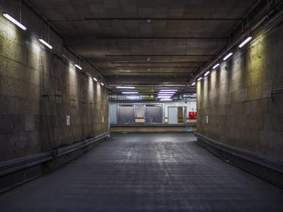 HOW TO DO A GARAGE DOOR REPAIR