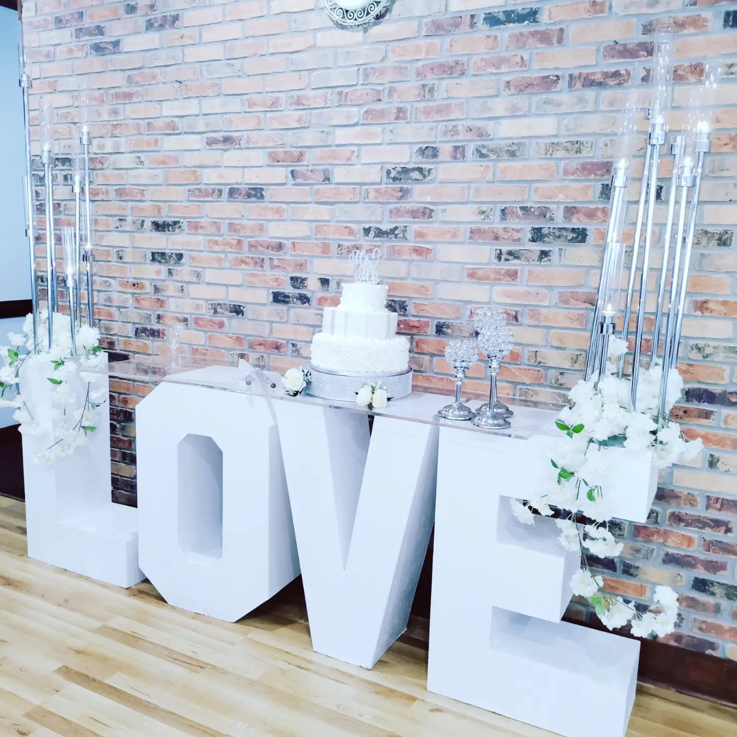 Weddings in White