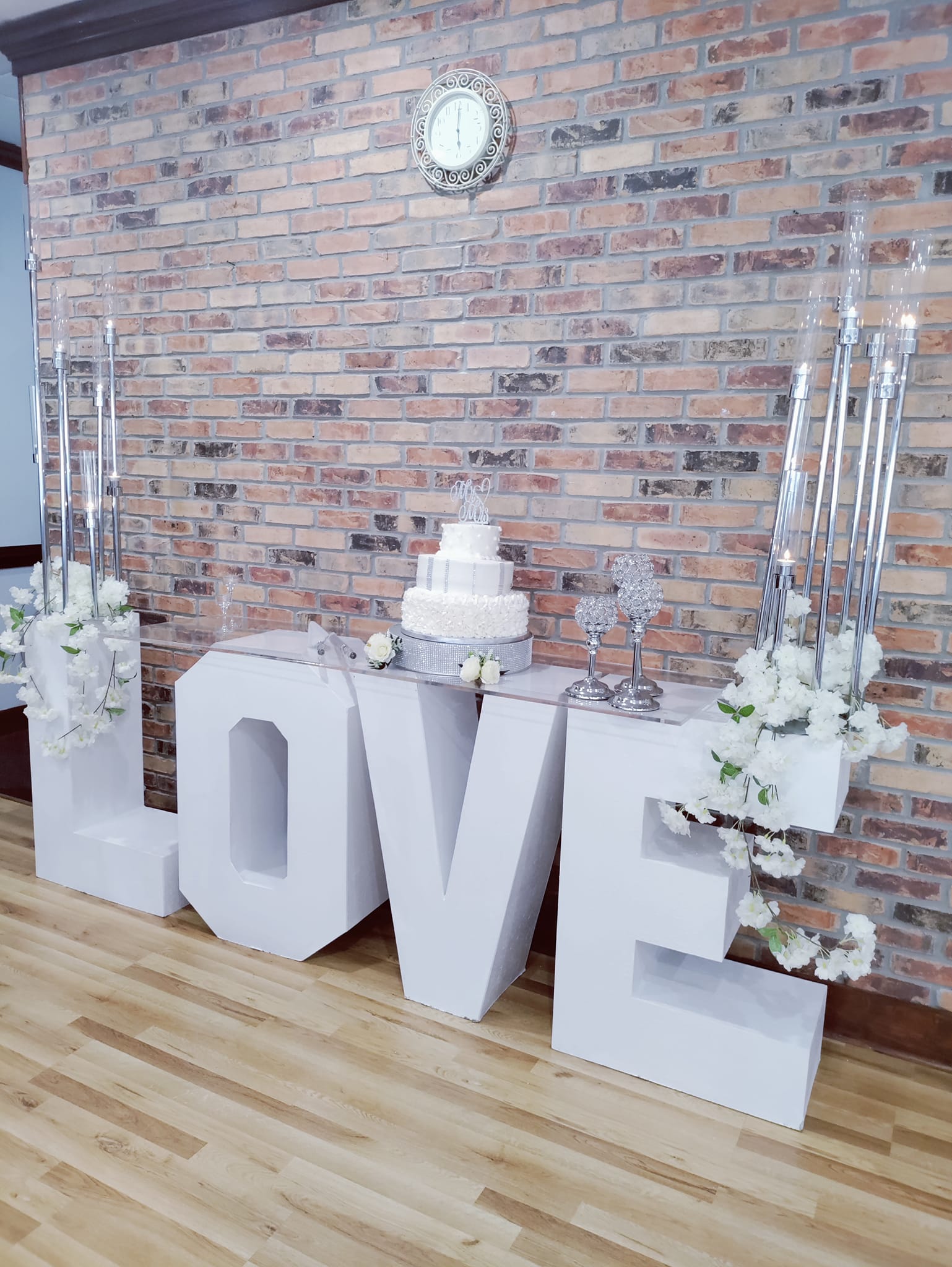 Weddings in White