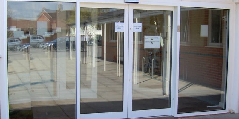 Auto Slide Door