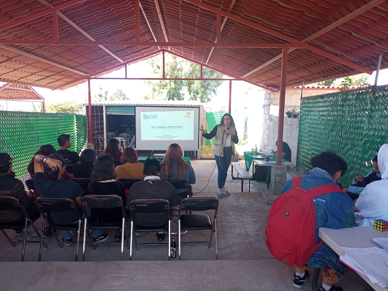 Derechos de la Mujer con VIH CODHEM