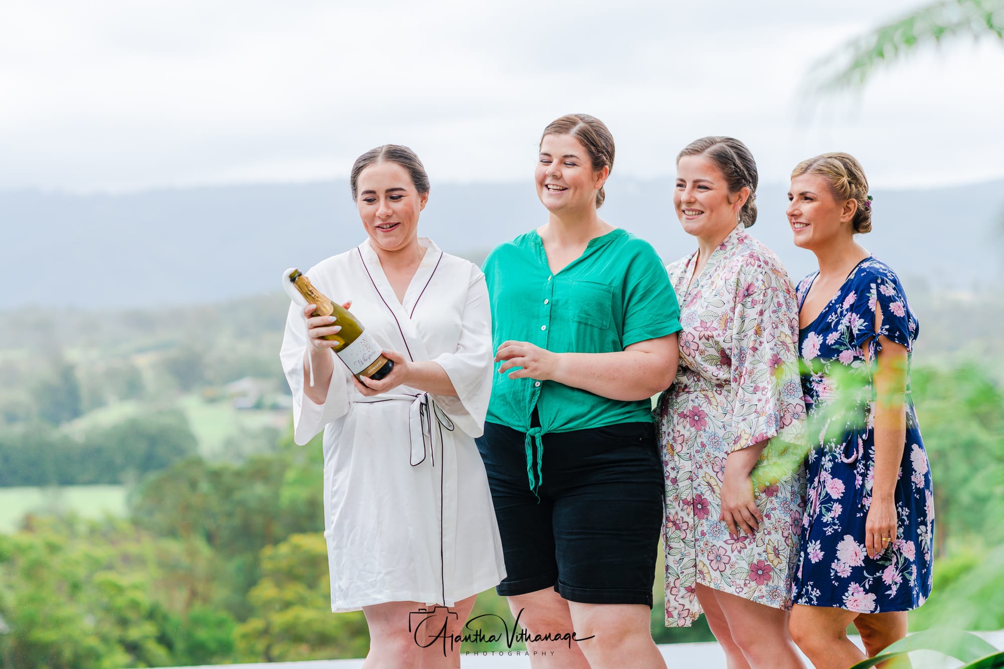 Bride & the bridesmaid