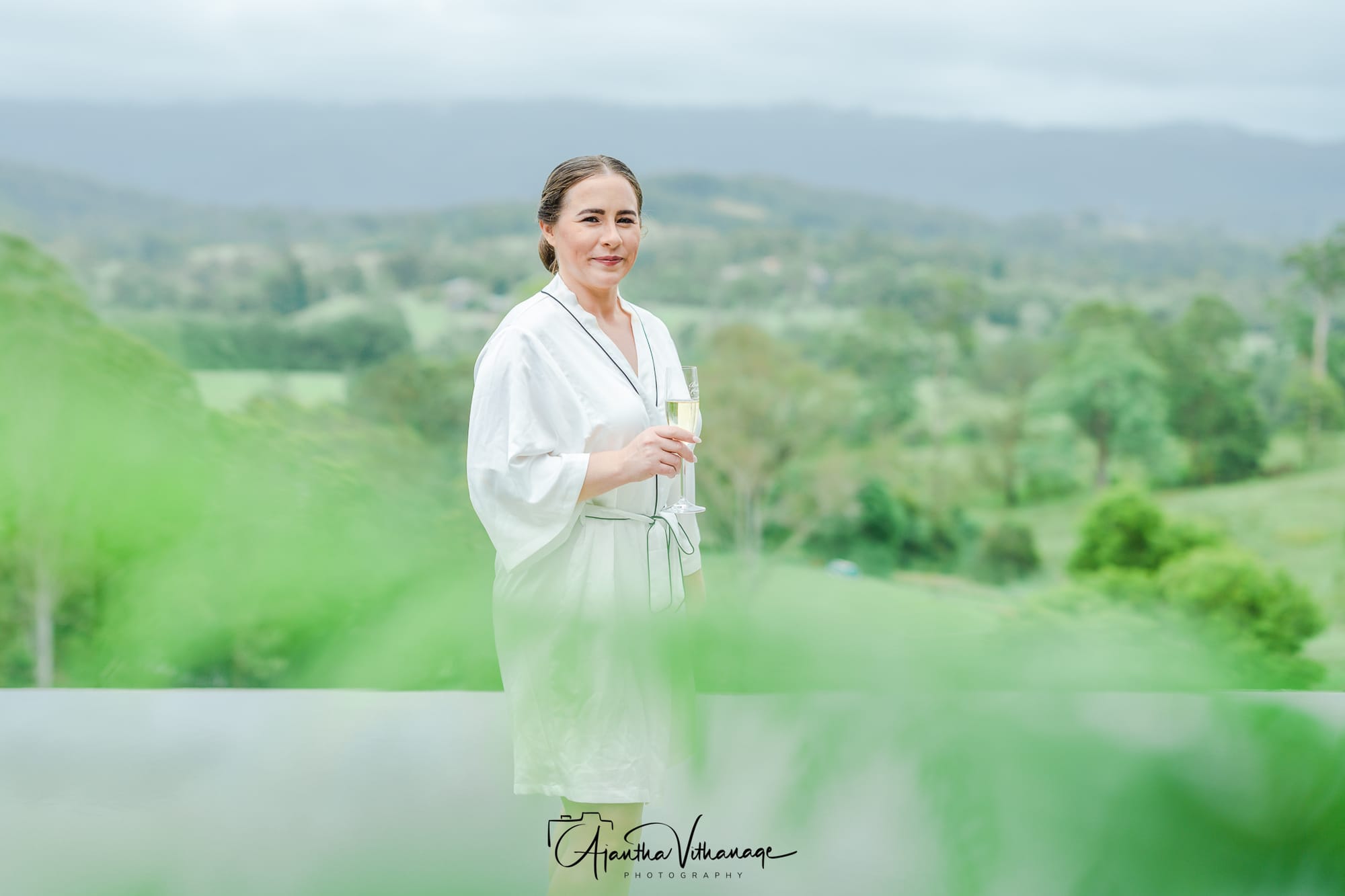 Bride & the bridesmaid