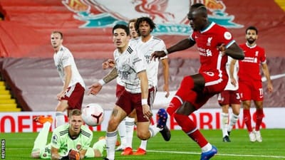 Sadio Mane: delantero del Liverpool aislado tras prueba positiva de coronavirus