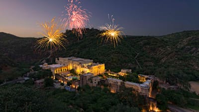 Viva como la realeza de Rajastán en este hotel palacio de 475 años