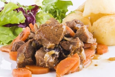 صينية اللحم بالخضار