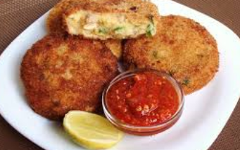 برجر التونا بالبطاطس