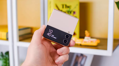 مراجعة , سعر , مواصفات Samsung Galaxy Z Flip 4