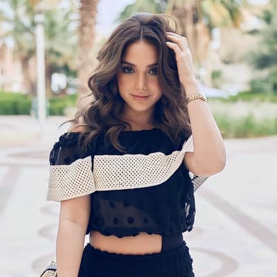 من هى  رنا رئيس ؟