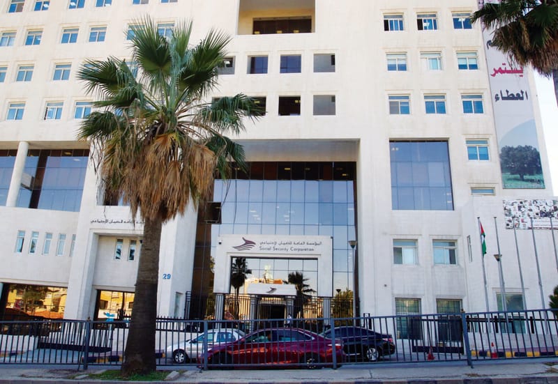 لماذا انخفض عدد المستفيدين من “تأمين التعطل”؟