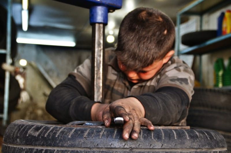 "Workers' House": Poverty and unemployment exacerbate the child labor crisis