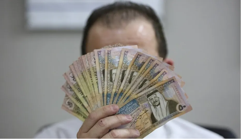 Low wages force public servants to take 2 jobs