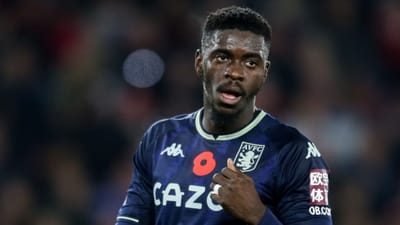 ตัวแทนของ Axel Tuanzebe แนะนำให้ Steven Gerrard ไม่ชอบ Man Utd นำไปสู่การออกจาก Aston Villa