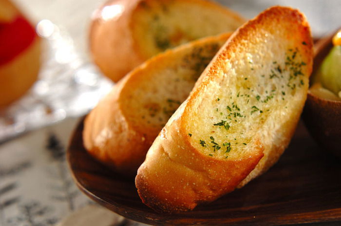 ガーリックトースト