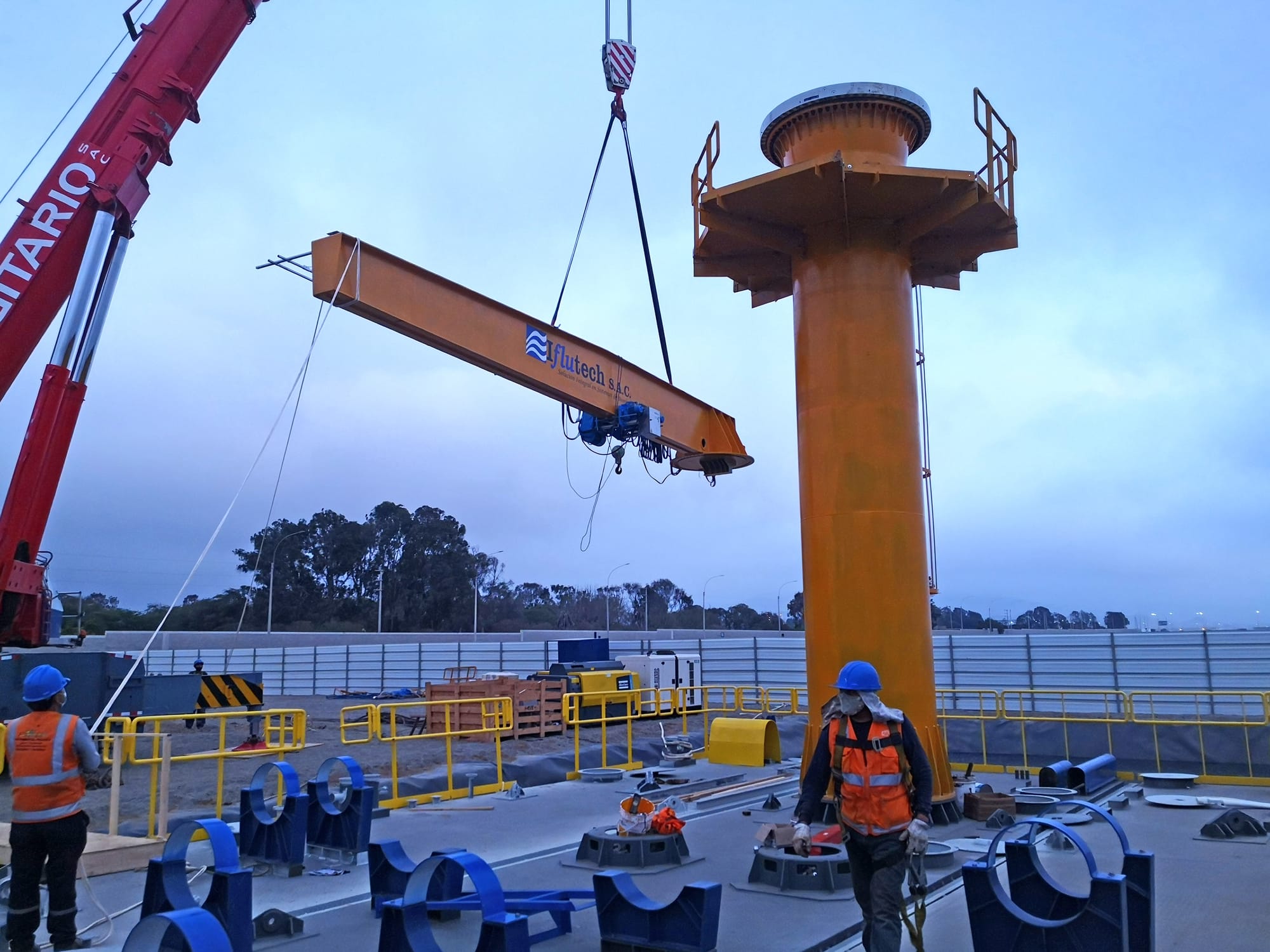 Proyecto "Fabricación, Montaje y Prueba de Flotabilidad de Barcaza de Mantenimiento con Grúa Pescante de 6.75 Ton"