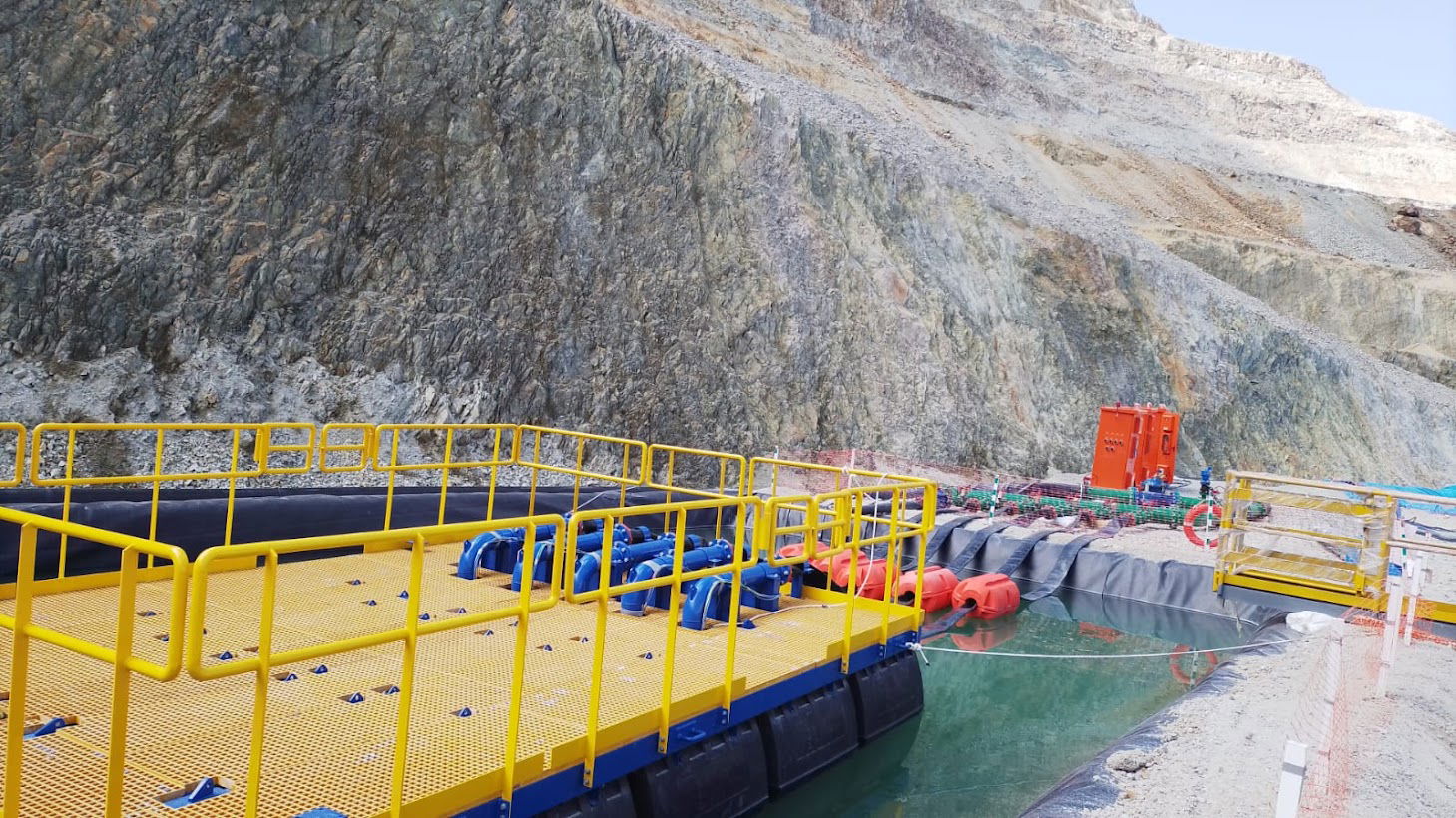 Proyecto "Fabricación y Montaje de Plataformas Flotante con Sistema de Spools para Bombeo / Hudbay Perú S.A.C."