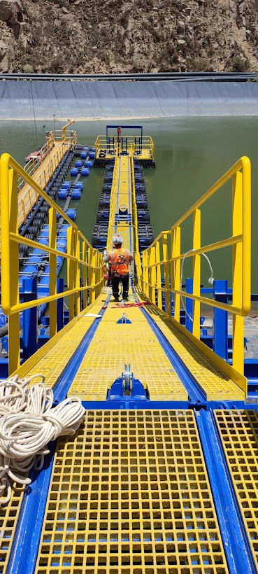 Proyecto "Fabricación y Montaje de Sistema de Plataformas Flotantes y Monorriel de Izaje de 2 Ton. / Southern Perú"