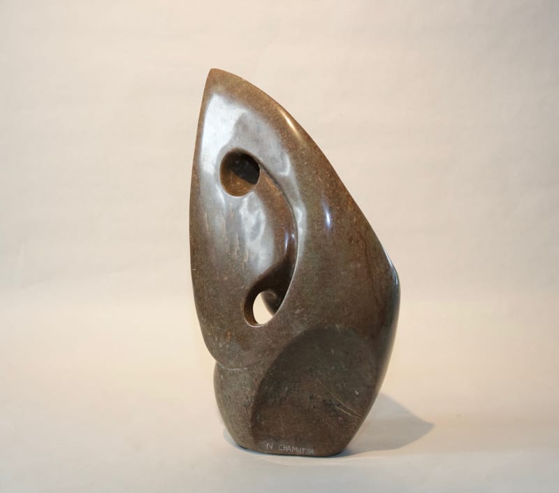 (38S) STEINSKULPTUR VON NHAMO CHAMUTSA (SIMBABWE) *1979 