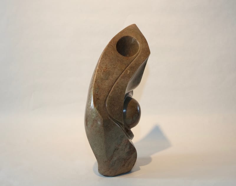 (38S) STEINSKULPTUR VON NHAMO CHAMUTSA (SIMBABWE) *1979 