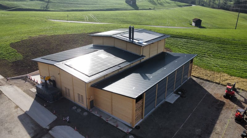 W.B. Bedachungen und Spenglerei GmbH feiert erfolgreiches Jahr 2023 im Solarbereich