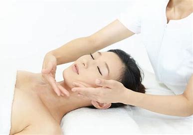 FORMATION MASSAGE JAPONAIS DU VISAGE (mise à jour le 01/12/2024)