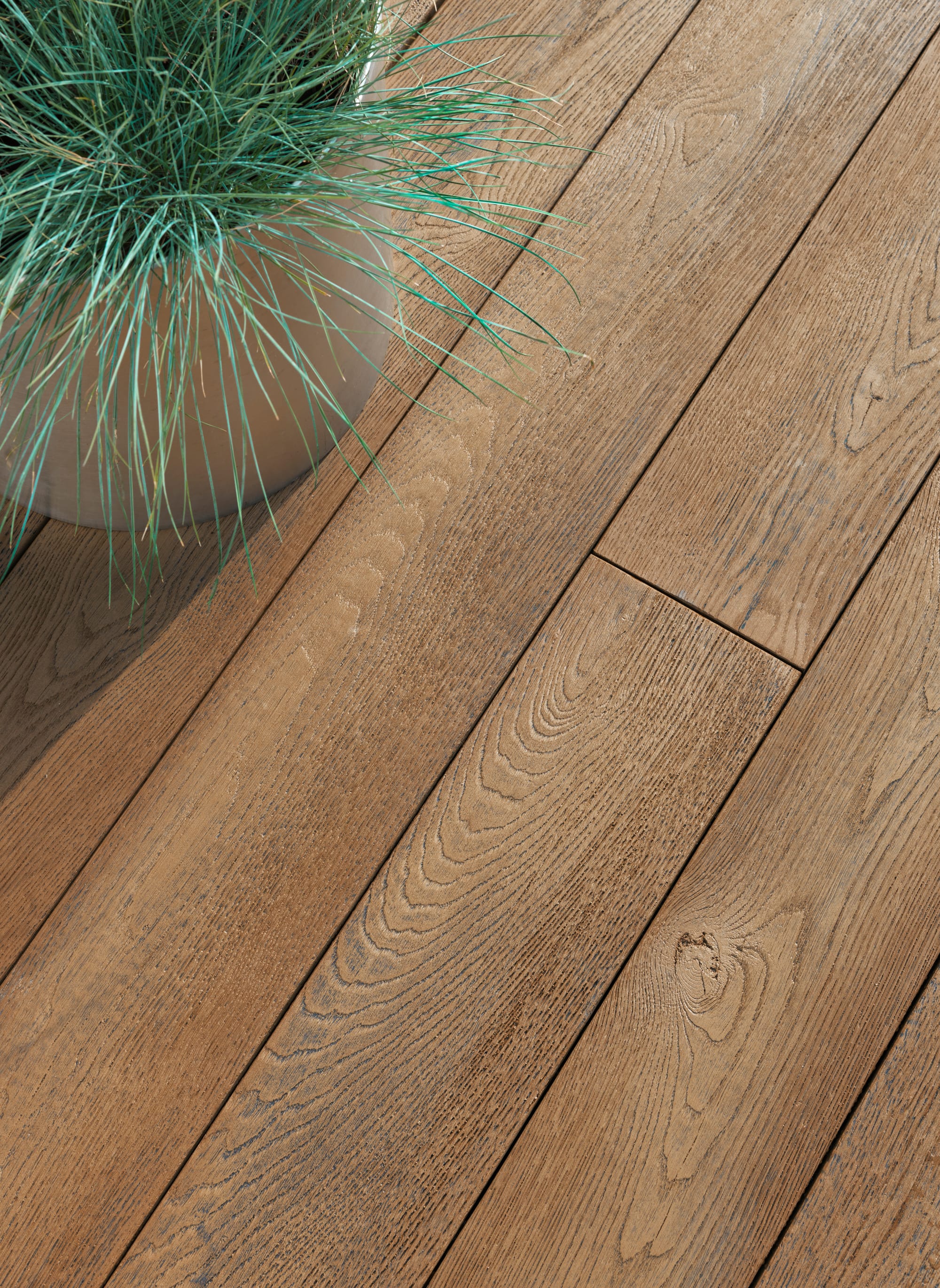 Millboard Coppered Oak