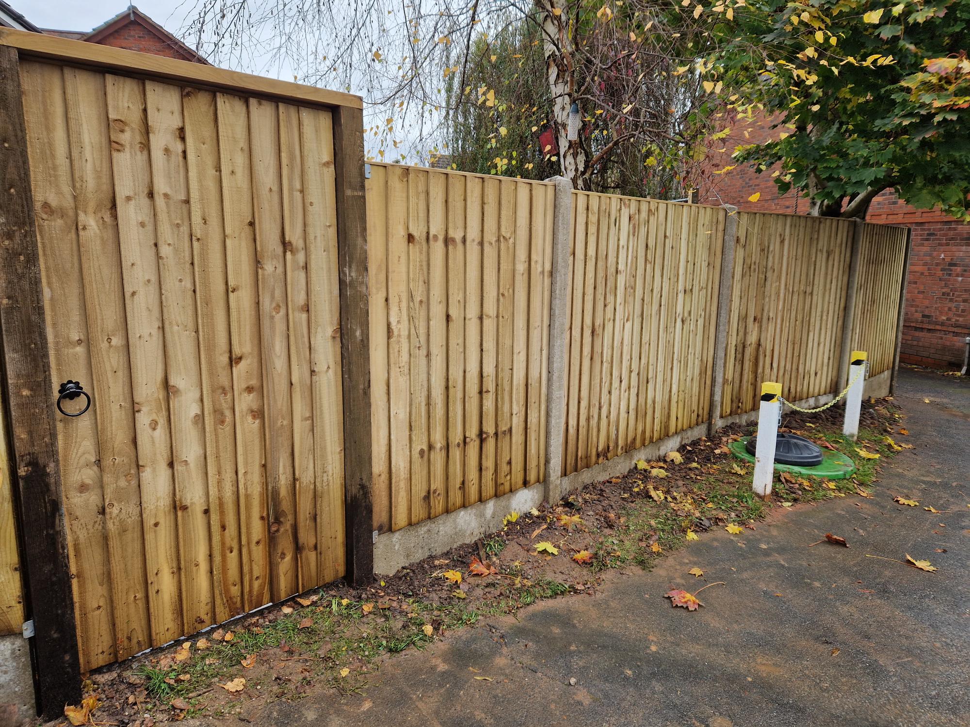 6' Featheredge Gate