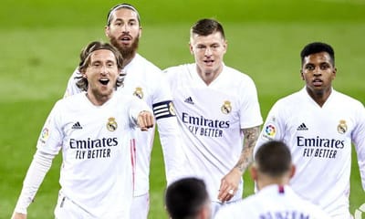“ราชัน” บุกรัว เออิบาร์ 3-1 ทำเเต้มทาบจ่าฝูง