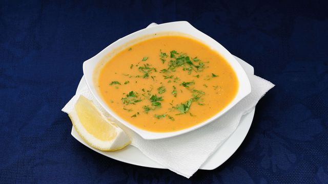 العدس vs اكتئاب الشتاء.. طبق واحد يحسن مزاجك ويحارب شعورك بالإحباط